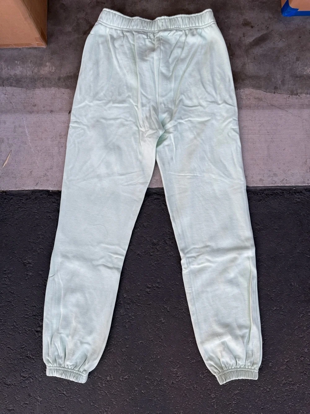 ALO Yoga Mint Green Jogger Sweatpants